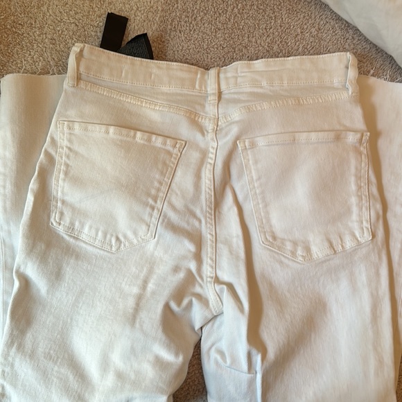 WOMENS WHITE ZARA STRAIGHT JEANS - Picture 3 of 3